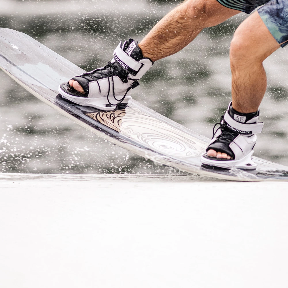 Liquid Force FLX 147cm Wakeboard 4 Liquid Force FLX 147cm Wakeboard â Image 4